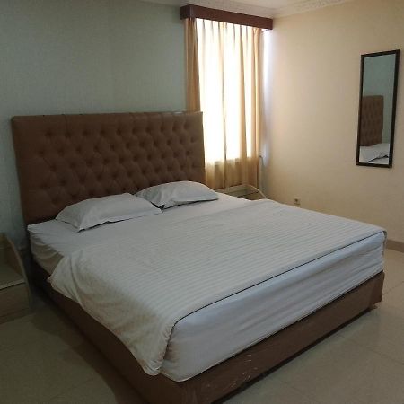ג'קרטה Zen Boutique Syariah Hotel מראה חיצוני תמונה